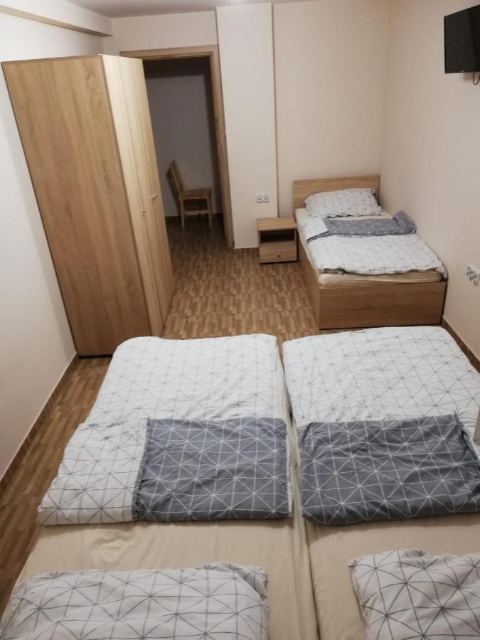 Pokoje Goscinne Beta Privatunterkunft